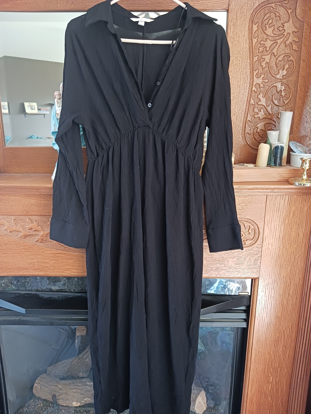 H&M Mama Black Long-Sleeve V-Neck Maternity & Nursing Maxi Dress